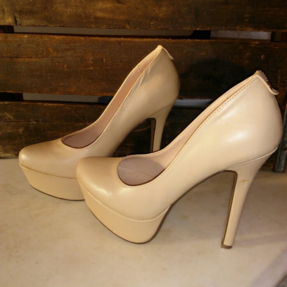 Beige Platform